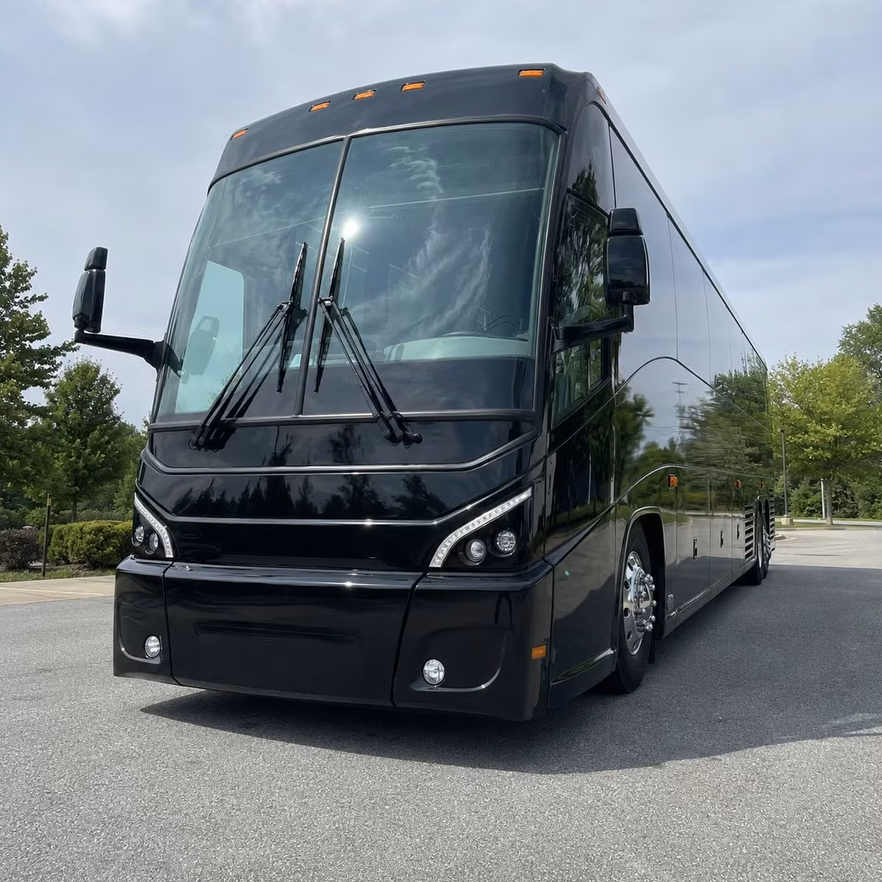 corporate and convention long distance transportation for palmdale businesses