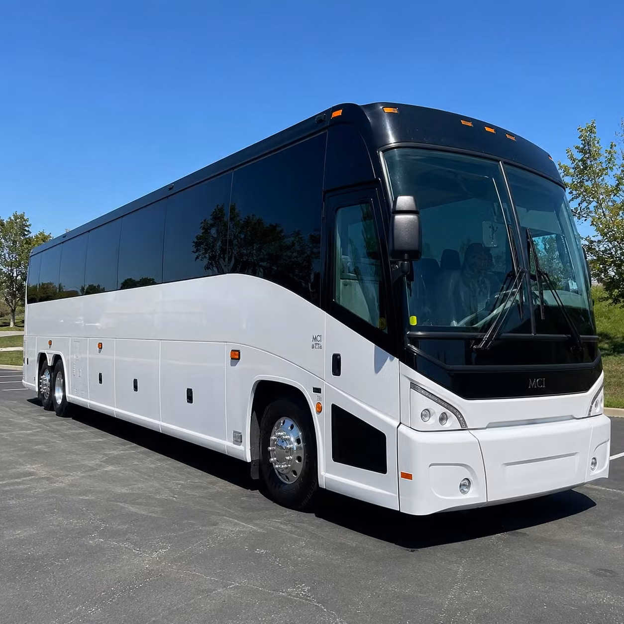 shuttle buses that keep palmdale s shift workers on schedule