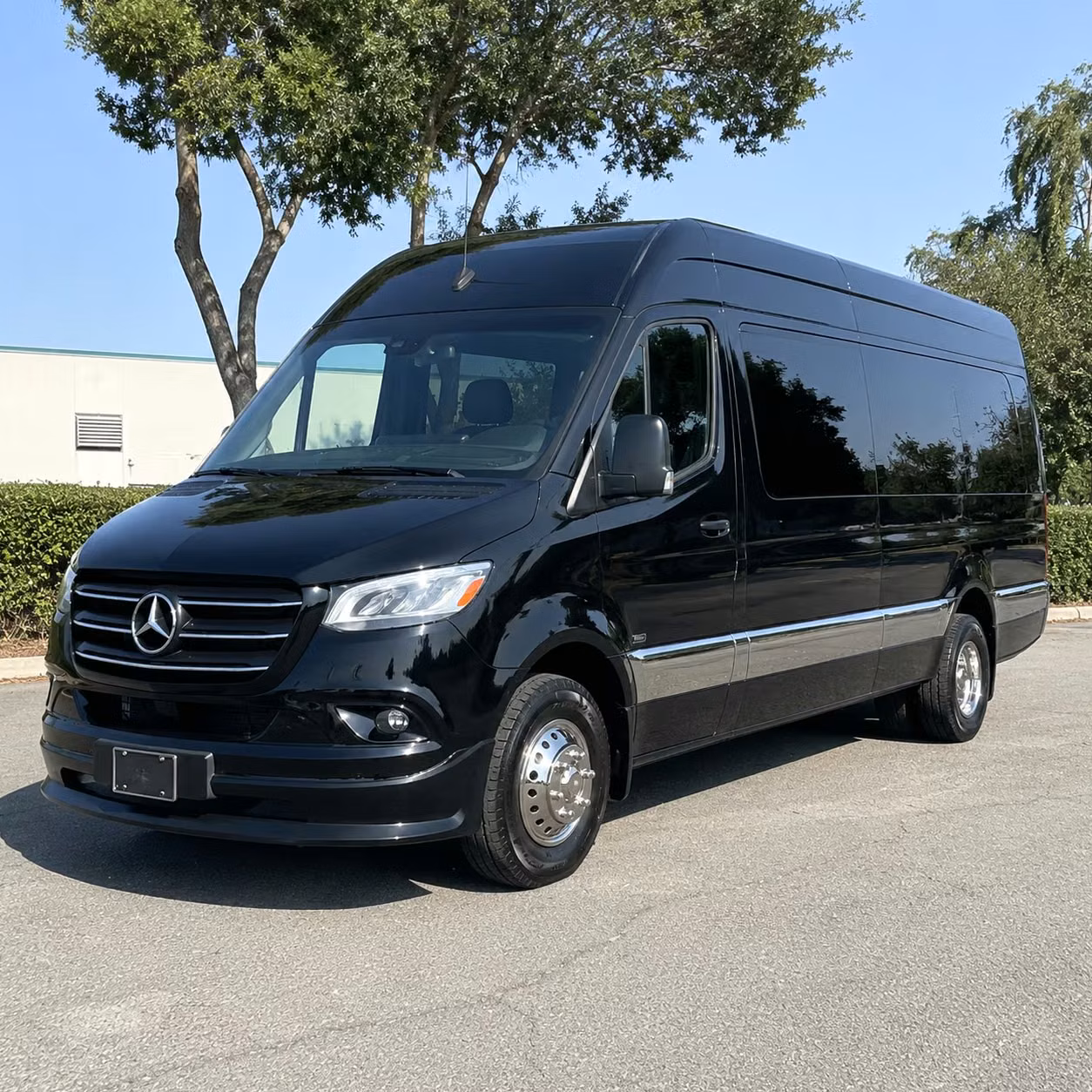 sprinter vans and small minibuses for intimate palmdale prom groups